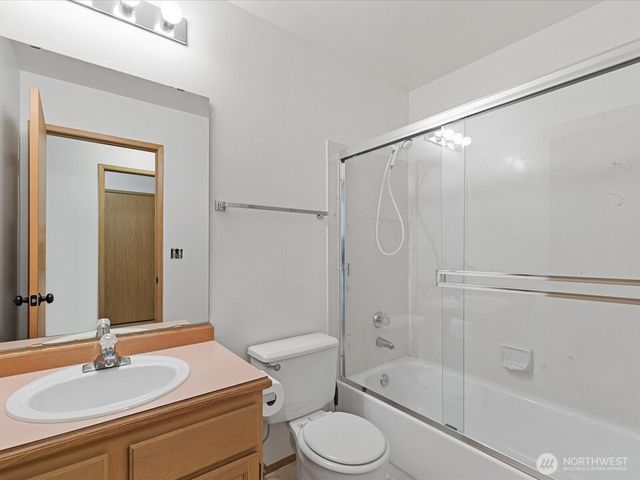 6211 145th Street SE, Everett, WA 98208
