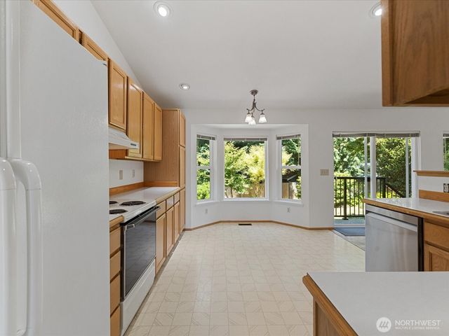 6211 145th Street SE, Everett, WA 98208