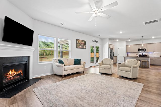 7041 Fairview Falls Drive, Chesnee, SC 29323
