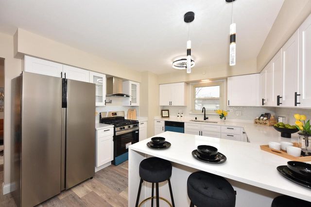 4101 N 70th STREET, Milwaukee, WI 53216