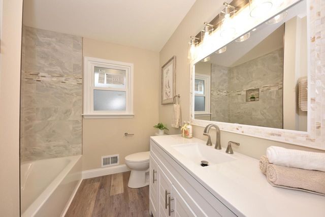 4101 N 70th STREET, Milwaukee, WI 53216