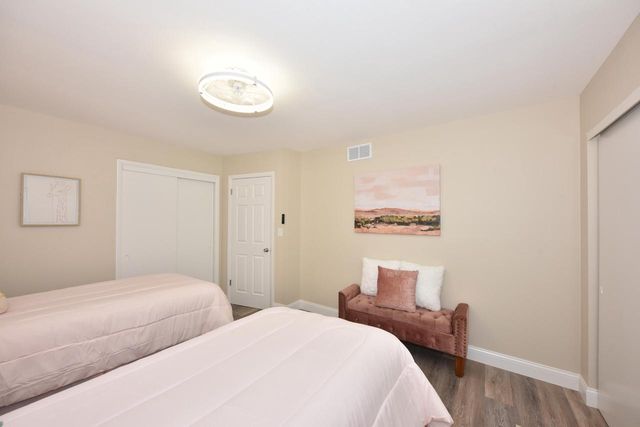 4101 N 70th STREET, Milwaukee, WI 53216