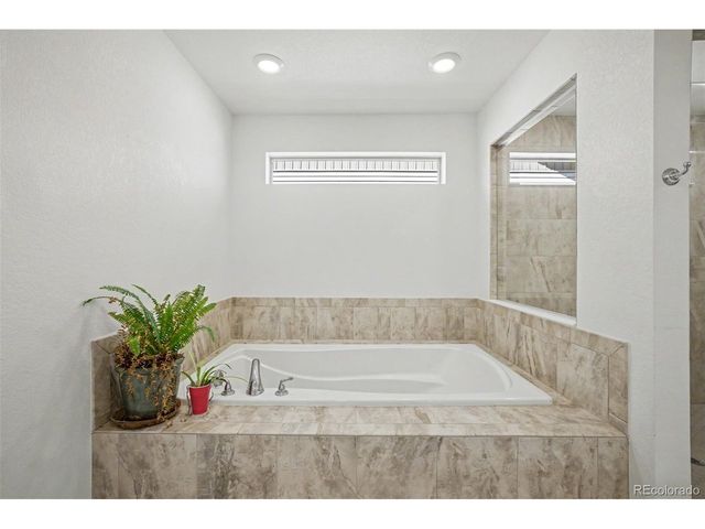 5017 Liverpool St, Denver, CO 80249