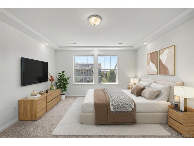 5017 Liverpool St, Denver, CO 80249