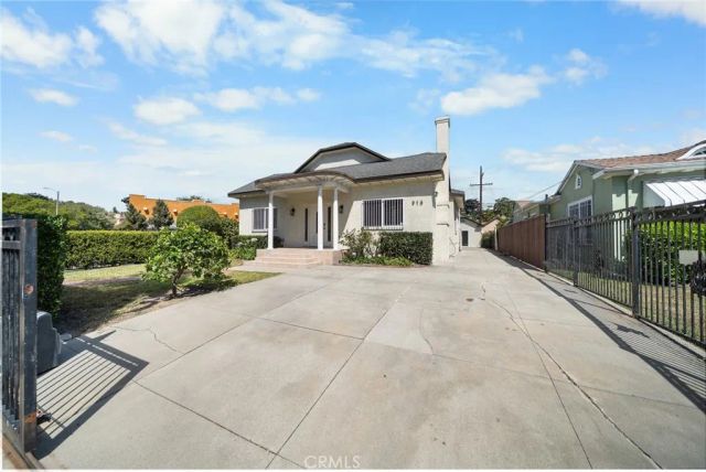 918 5th, Los Angeles, CA 90019