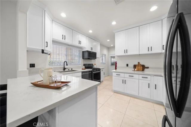 918 5th, Los Angeles, CA 90019