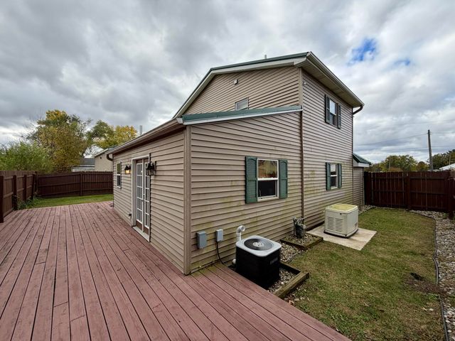 396 & 398 N 20th Street, Springfield City, MI 49037