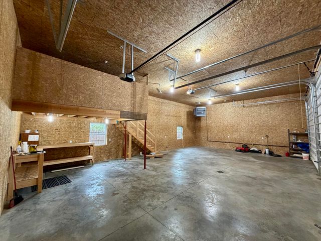 396 & 398 N 20th Street, Springfield City, MI 49037