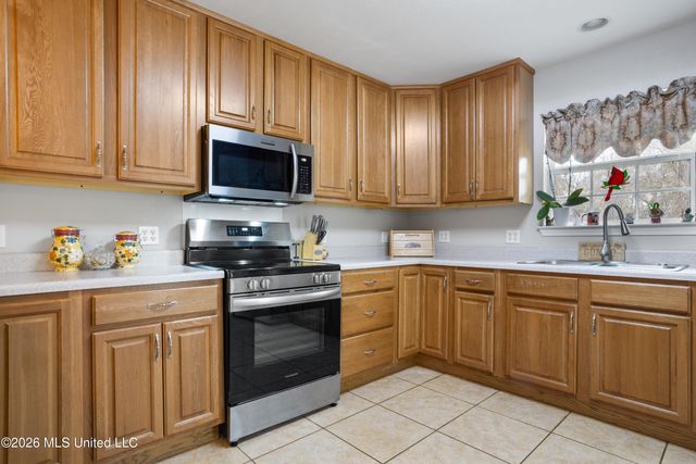 2088 Scianna Lane, Bay Saint Louis, MS 39520