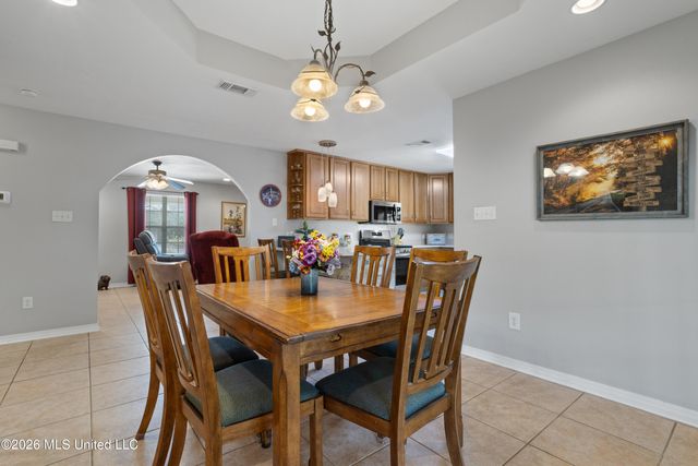 2088 Scianna Lane, Bay Saint Louis, MS 39520