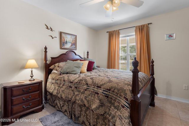 2088 Scianna Lane, Bay Saint Louis, MS 39520