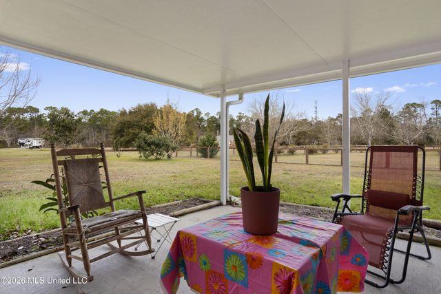 2088 Scianna Lane, Bay Saint Louis, MS 39520