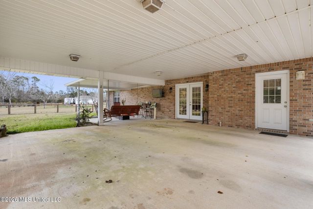 2088 Scianna Lane, Bay Saint Louis, MS 39520