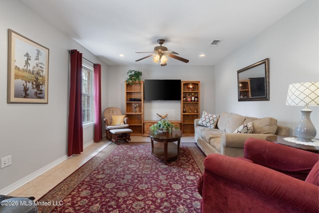 2088 Scianna Lane, Bay Saint Louis, MS 39520