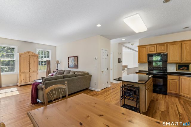 285 Mallard Drive, Orange, CT 06477