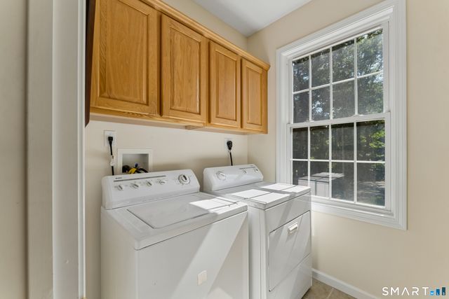 285 Mallard Drive, Orange, CT 06477