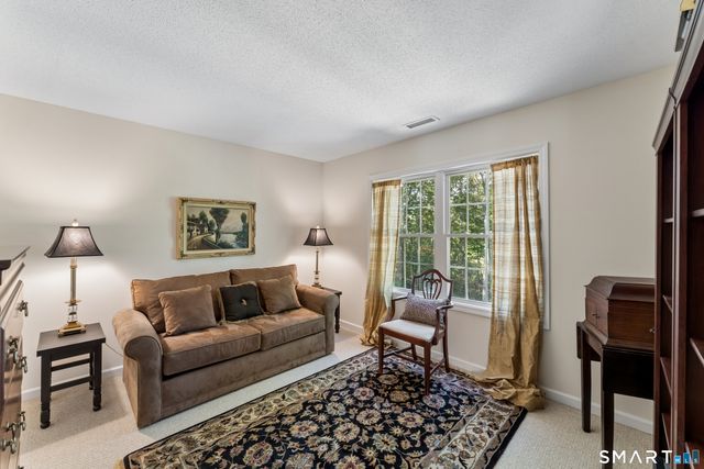285 Mallard Drive, Orange, CT 06477