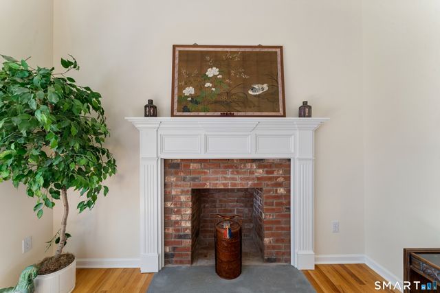 285 Mallard Drive, Orange, CT 06477