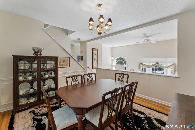 285 Mallard Drive, Orange, CT 06477