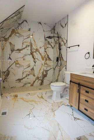 320 N Menard Avenue, Chicago, IL 60644