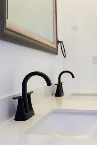 320 N Menard Avenue, Chicago, IL 60644