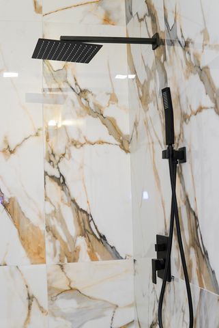 320 N Menard Avenue, Chicago, IL 60644