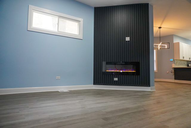 320 N Menard Avenue, Chicago, IL 60644