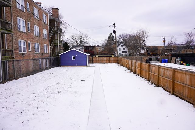 320 N Menard Avenue, Chicago, IL 60644