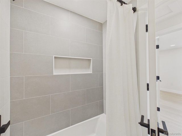 6128 Xenon St, Arvada, CO 80004