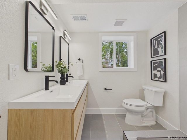 6128 Xenon St, Arvada, CO 80004