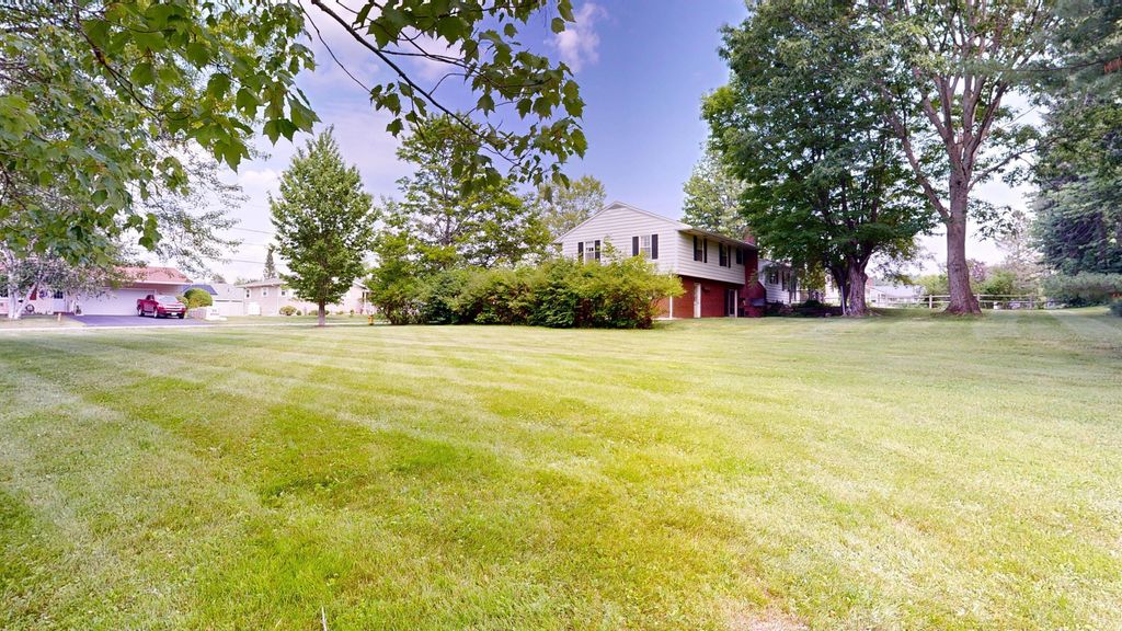 25 Orestis Way, Lewiston, ME 04240 — photo 3