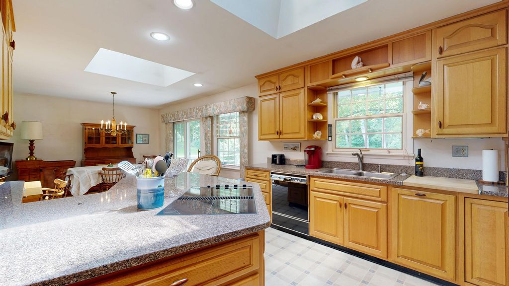 25 Orestis Way, Lewiston, ME 04240 — photo 5