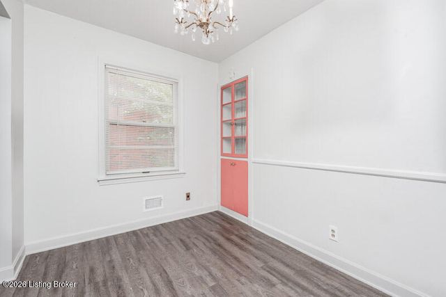 2928 Klondike Ln, Louisville, KY 40218