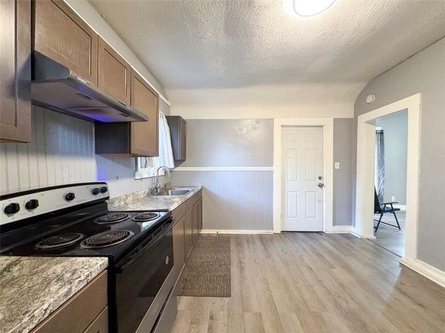 60 Maria Street, Rochester, NY 14621