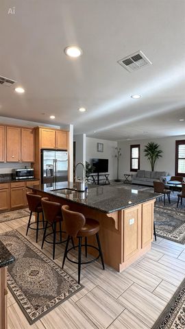 10005 W Atrio Cir, Elk Grove, CA 95757