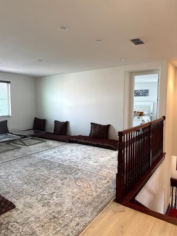 10005 W Atrio Cir, Elk Grove, CA 95757