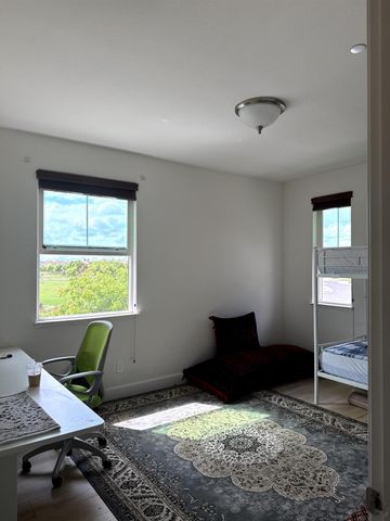 10005 W Atrio Cir, Elk Grove, CA 95757