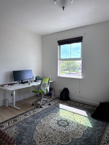 10005 W Atrio Cir, Elk Grove, CA 95757