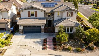 10005 W Atrio Cir, Elk Grove, CA 95757
