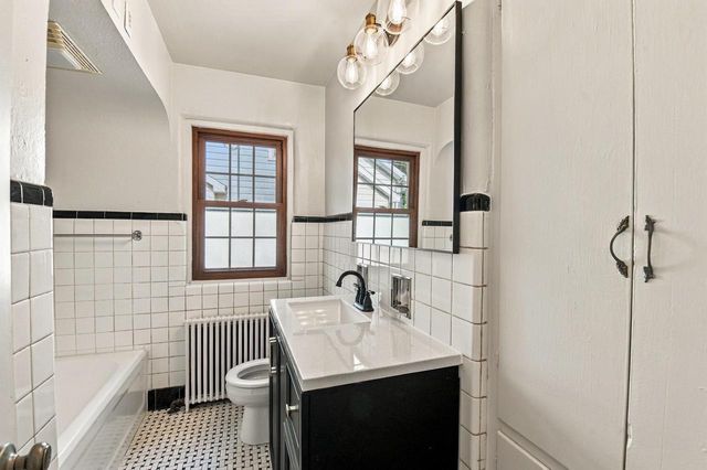 940 CHRISTIANA STREET, Green Bay, WI 54303