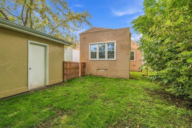 940 CHRISTIANA STREET, Green Bay, WI 54303