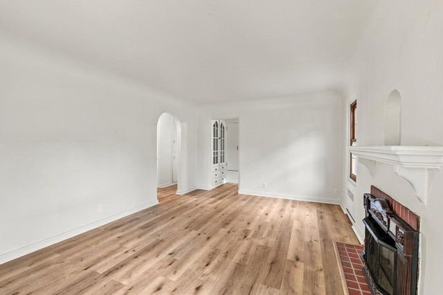 940 CHRISTIANA STREET, Green Bay, WI 54303
