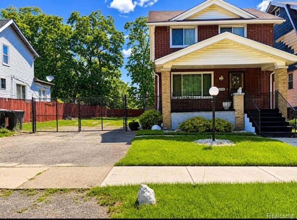 15346 Dexter Avenue, Detroit, MI 48238