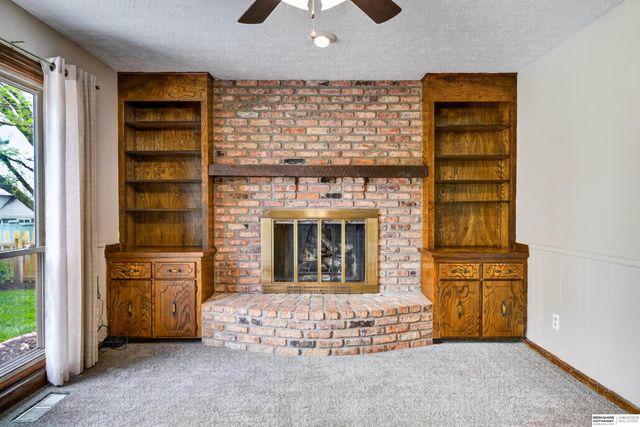 14804 Decatur Plaza, Omaha, NE 68154