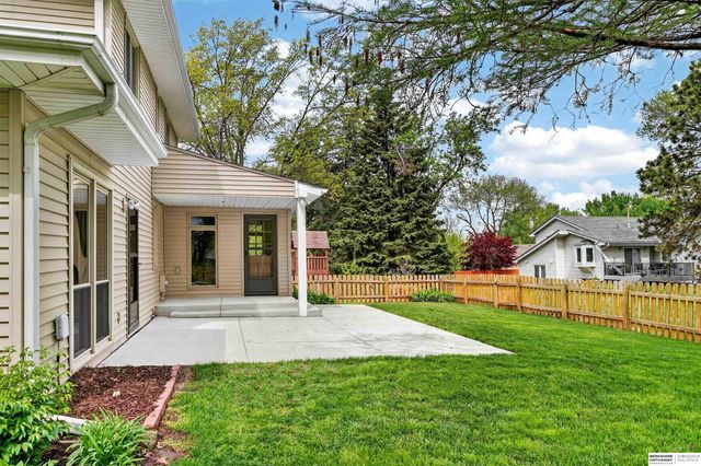 14804 Decatur Plaza, Omaha, NE 68154