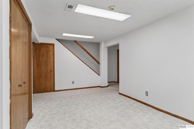 14804 Decatur Plaza, Omaha, NE 68154