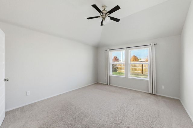 104 Crooked TRL, Bastrop, TX 78602