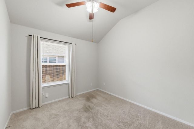 104 Crooked TRL, Bastrop, TX 78602