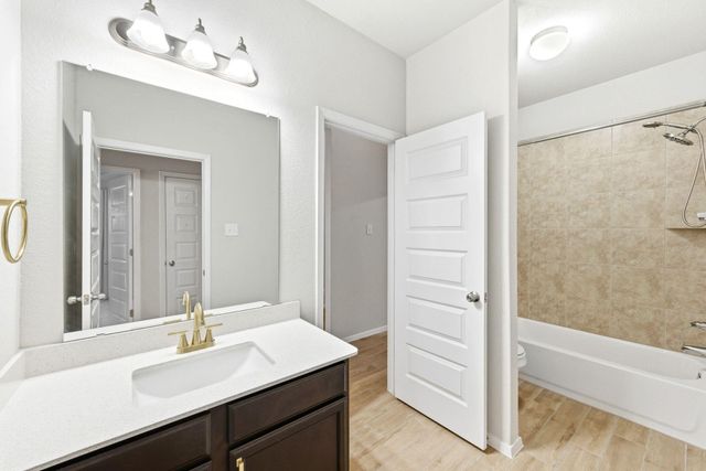 104 Crooked TRL, Bastrop, TX 78602