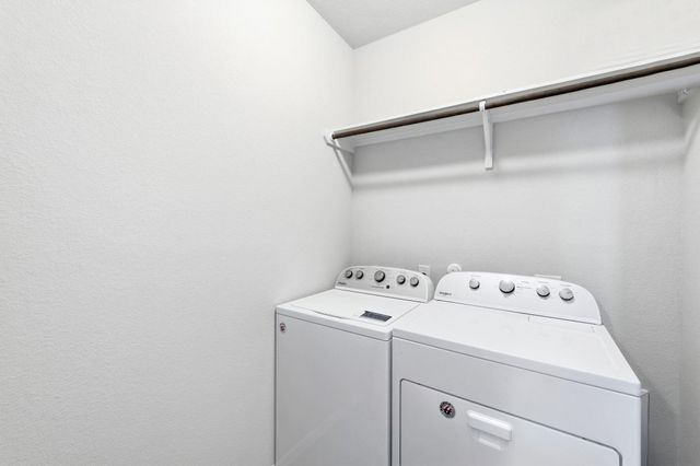 104 Crooked TRL, Bastrop, TX 78602